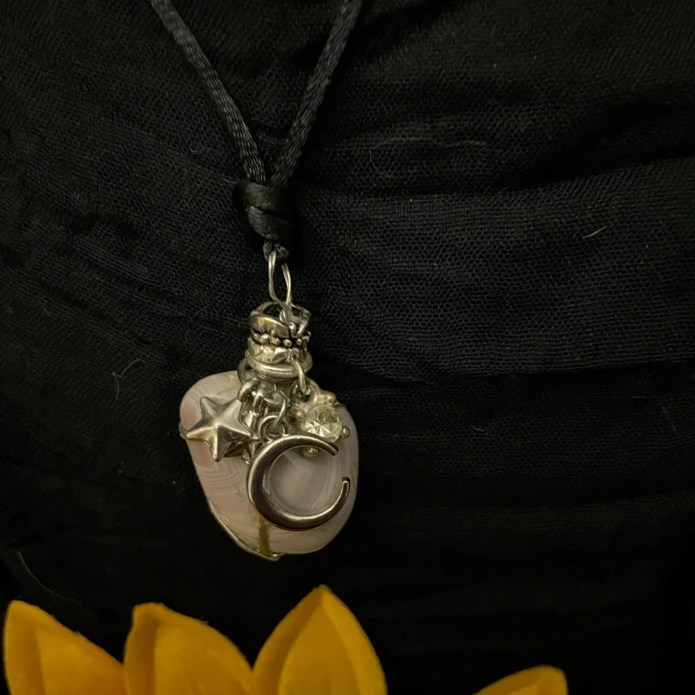 Hand Wrapped Crystal Necklace NWOT - Picture 2 of 3